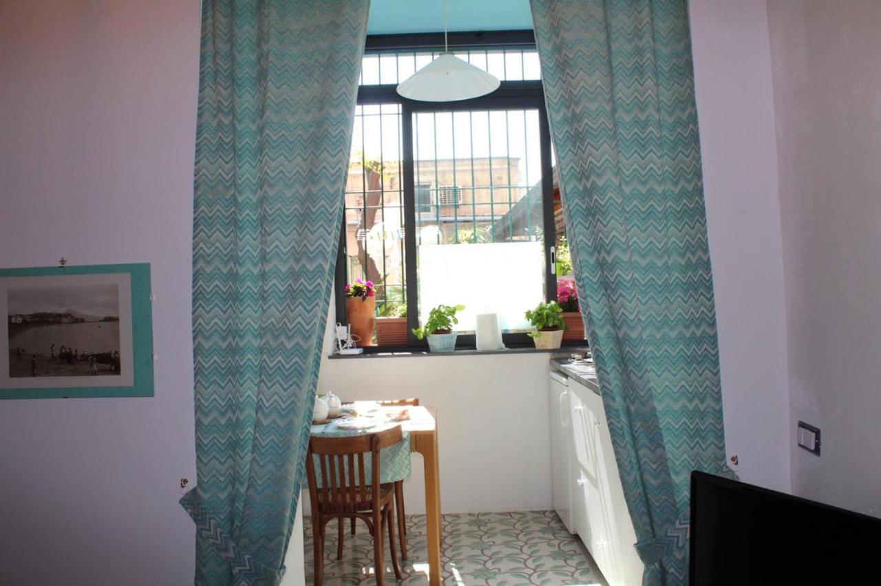 Dimora Via Col Vento Apartment Naples Exterior photo